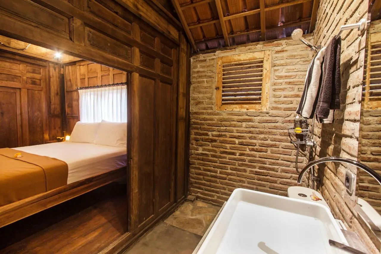 Bening Hut And Spa Σεμινιάκ 3*,